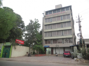 Hotel Raj Shikhar
